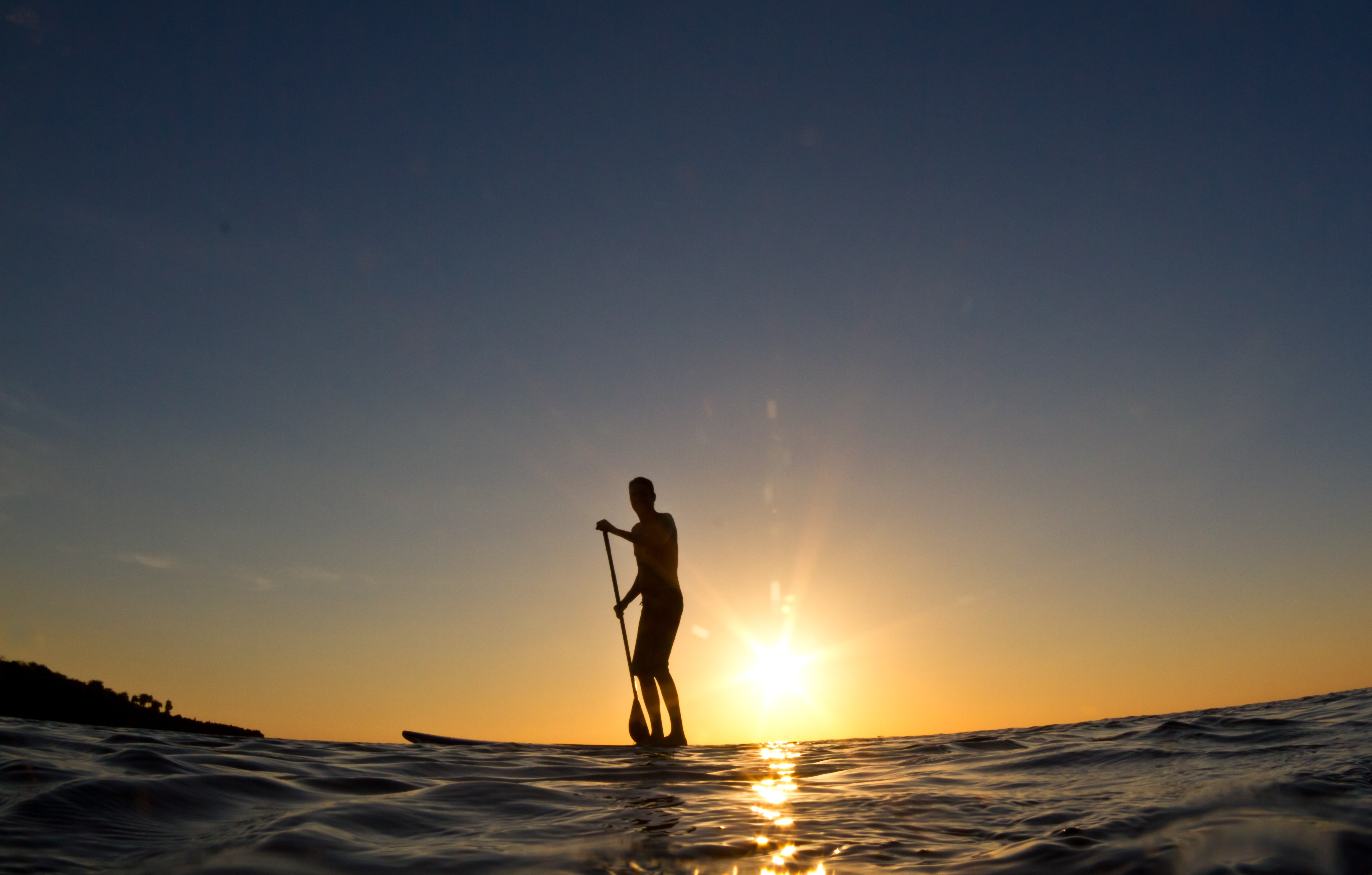 paddle surf